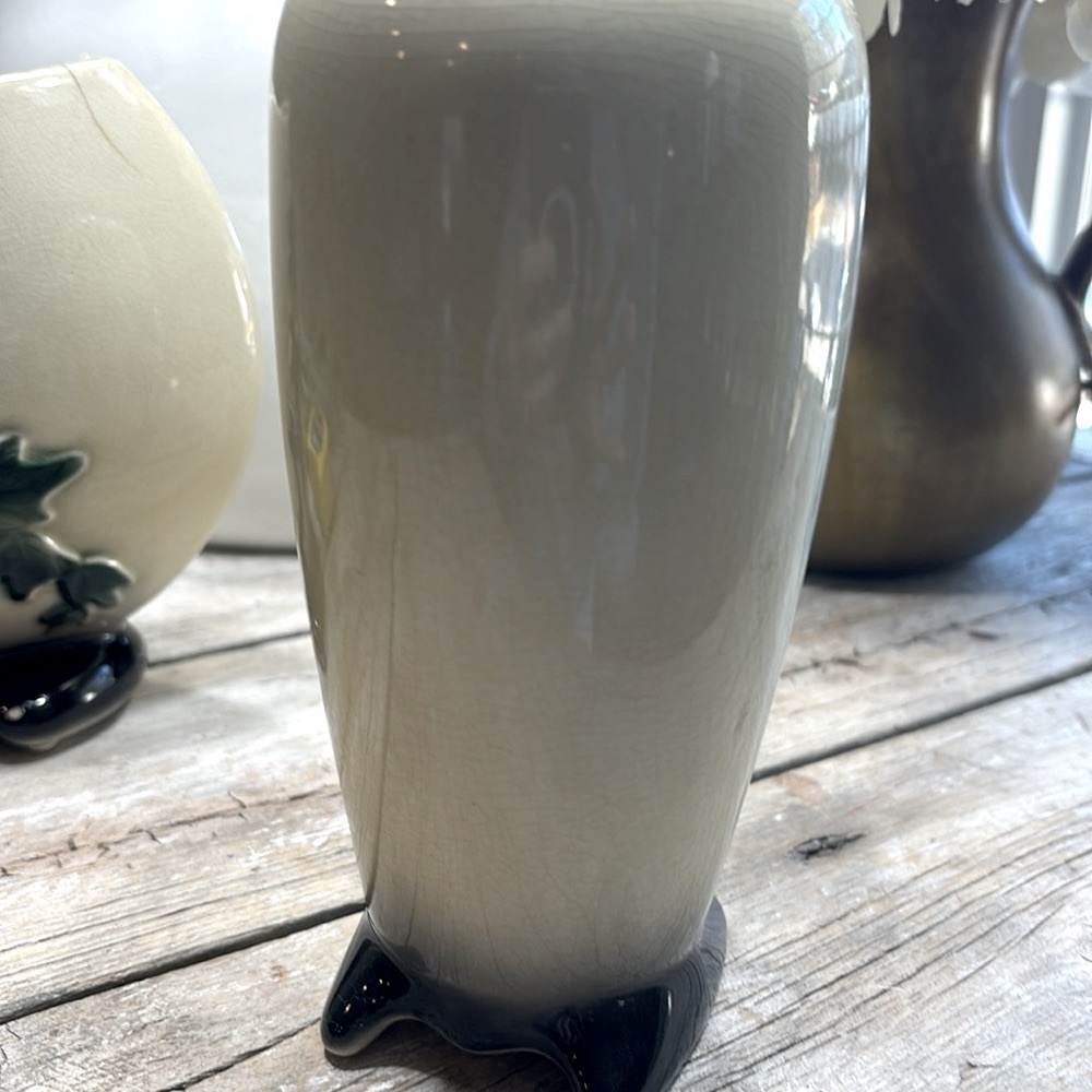 2 Vintage Royal Copely Planters | Vases. Pottery | Green | Ivory | Ivy | GUC - Picture 11 of 12